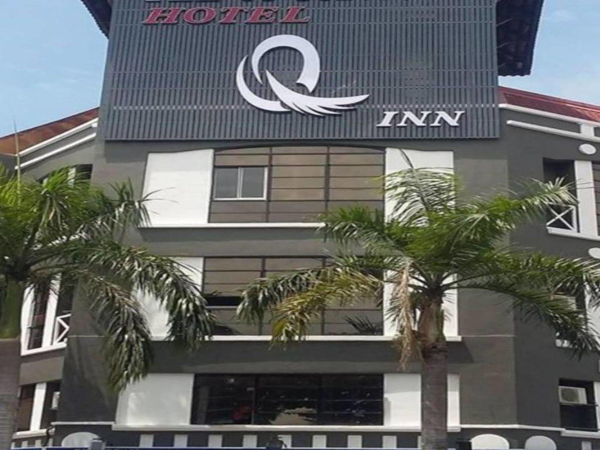 Oyo 176 Hotel Q Inn Petaling Jaya Eksteriør bilde